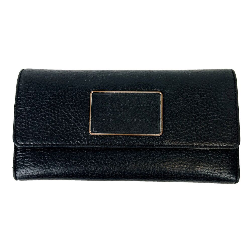 Marc Jacobs Black Leather Wallet w/ Gold Face Plate Tri Folding Card Slots Coins